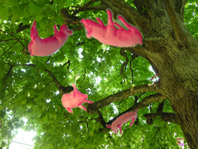easyart papierobjekte schweben im Baum